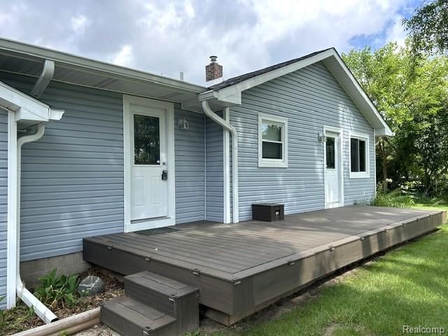 8475 Bridge Lake Road, Springfield Charter Township, MI 48348
