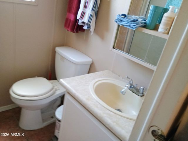 1150 N DELAWARE Drive 24, Apache Junction, AZ 85120