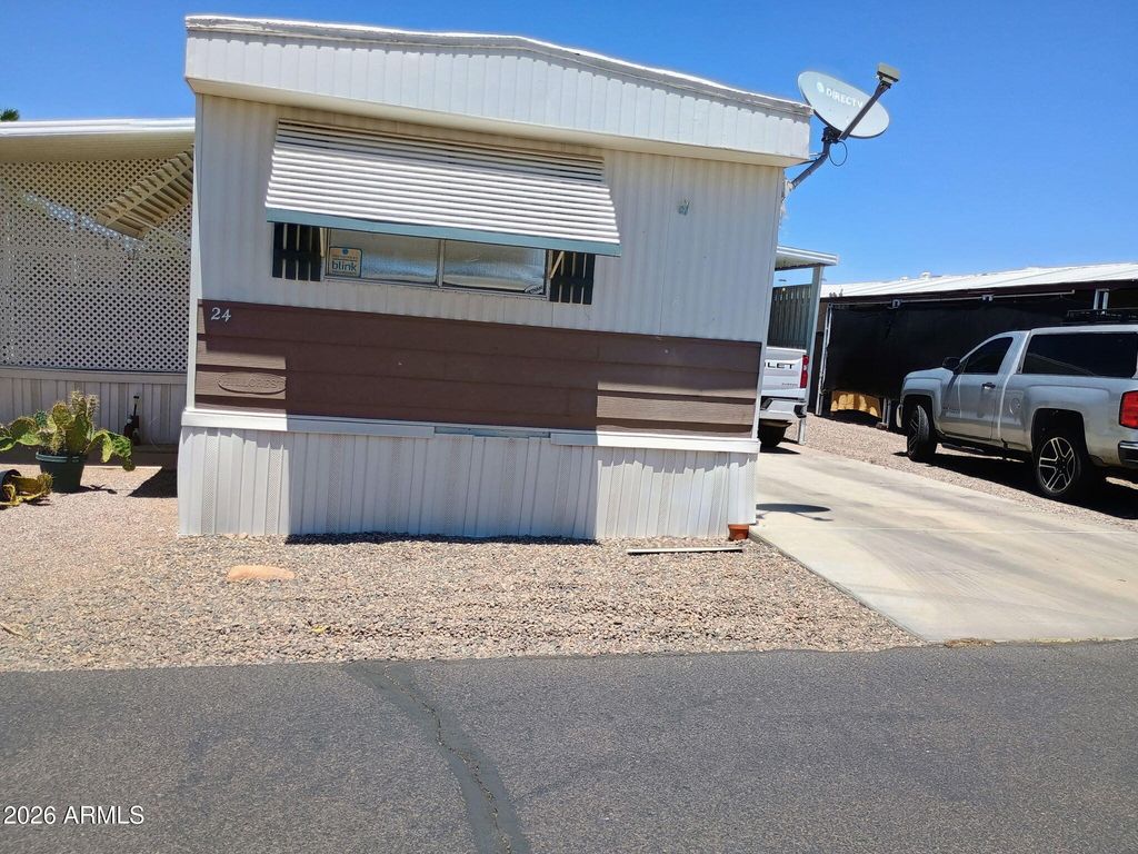 1150 N DELAWARE Drive 24, Apache Junction, AZ 85120