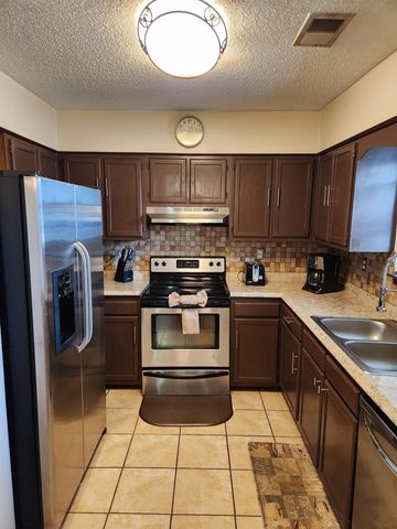 7533 MEADOWLAND DR, Memphis, TN 38133