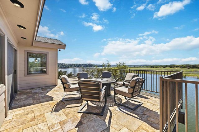 512 Harbor DR 7, Spicewood, TX 78669