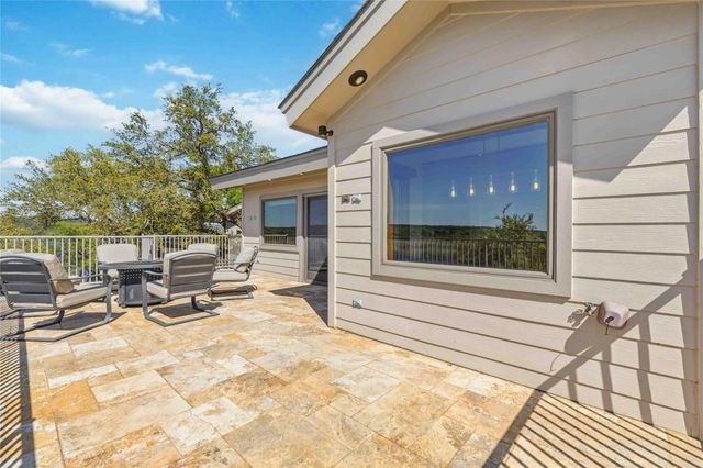 512 Harbor DR 7, Spicewood, TX 78669