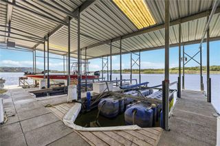 512 Harbor DR 7, Spicewood, TX 78669