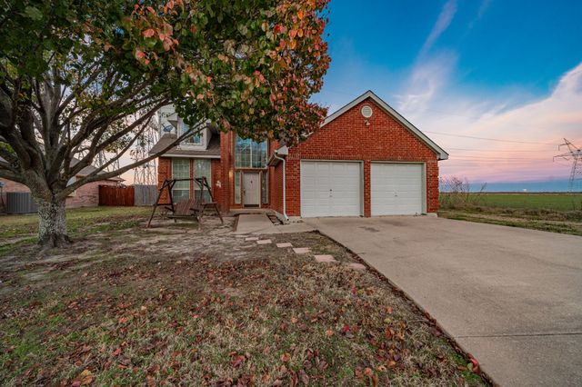 813 Valley Court, Royse City, TX 75189