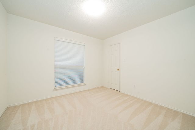 813 Valley Court, Royse City, TX 75189