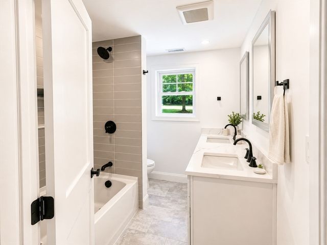 373 Eliot St, Ashland, MA 01721