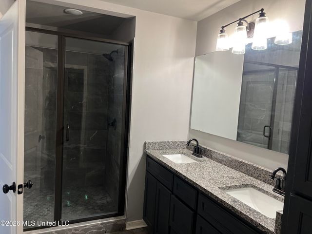 109 Cowan Street, Ridgecrest, LA 71334