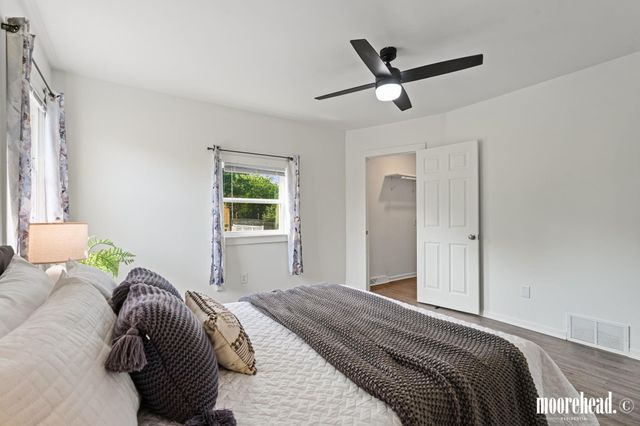1860 Boston Street SE, Grand Rapids, MI 49506
