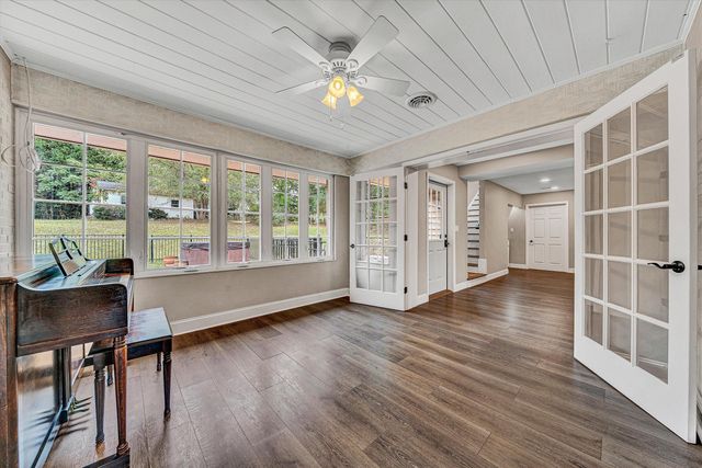 83 Springview CT, Troutville, VA 24175