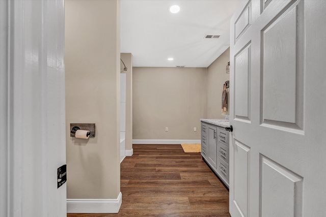 83 Springview CT, Troutville, VA 24175