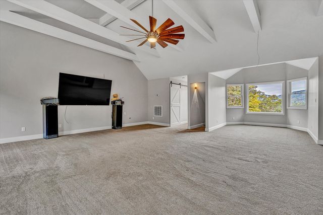 83 Springview CT, Troutville, VA 24175