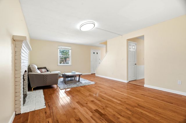 243 Winnacunnet Road, Hampton, NH 03842