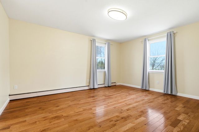 243 Winnacunnet Road, Hampton, NH 03842