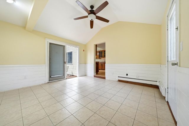 243 Winnacunnet Road, Hampton, NH 03842