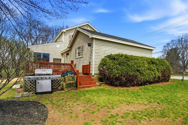 243 Winnacunnet Road, Hampton, NH 03842