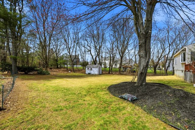 243 Winnacunnet Road, Hampton, NH 03842