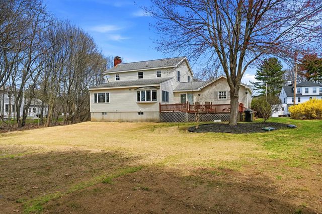243 Winnacunnet Road, Hampton, NH 03842