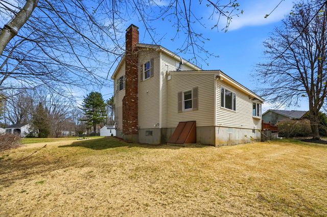 243 Winnacunnet Road, Hampton, NH 03842