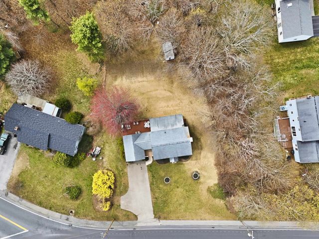 243 Winnacunnet Road, Hampton, NH 03842