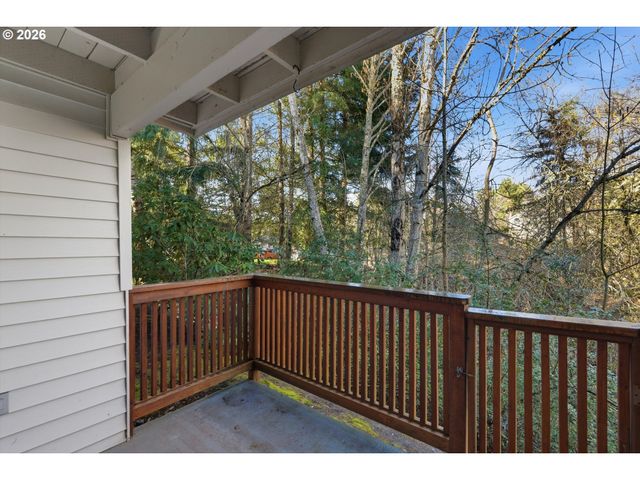 10620 Sw DAVIES Rd 4, Beaverton, OR 97008