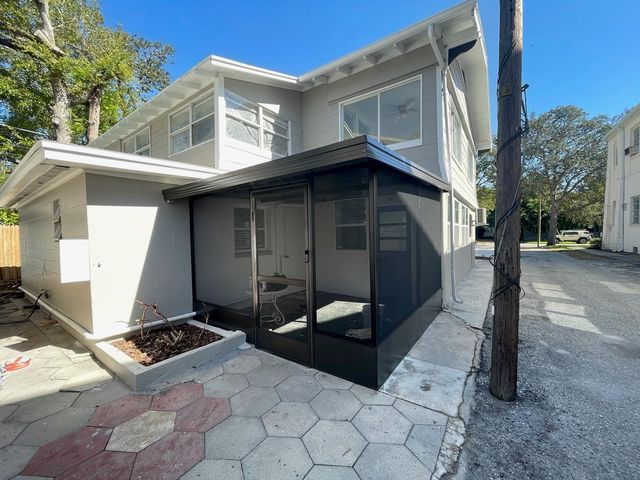 2624 12TH STREET N 3, St Petersburg, FL 33704