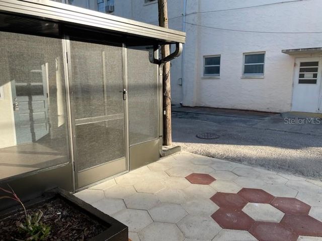 2624 12TH STREET N 3, St Petersburg, FL 33704