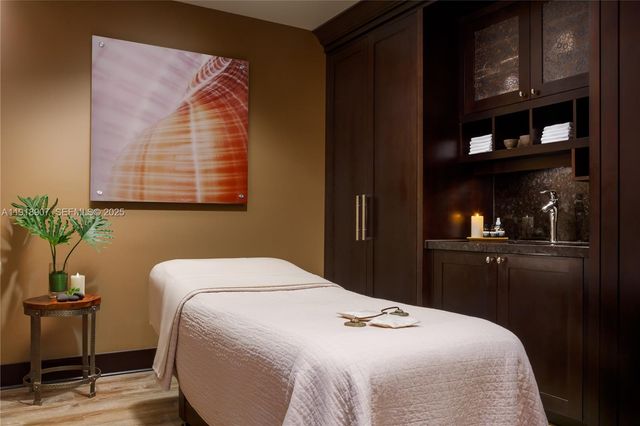 6626 NW 25th Ave, Boca Raton, FL 33496