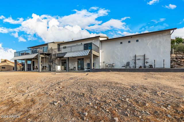 1829 W CLOUD Road, Phoenix, AZ 85086