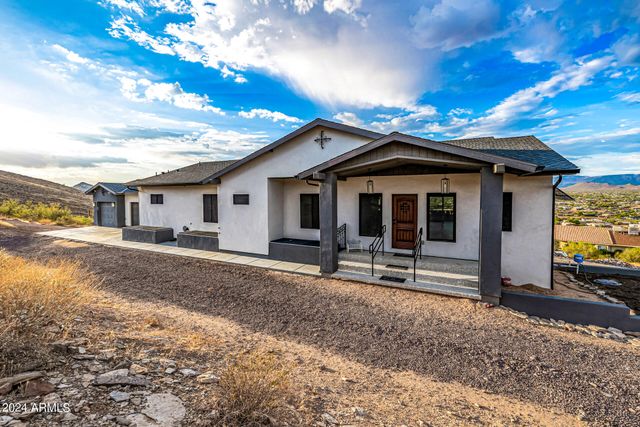 1829 W CLOUD Road, Phoenix, AZ 85086