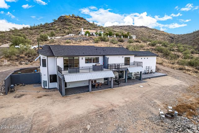 1829 W CLOUD Road, Phoenix, AZ 85086