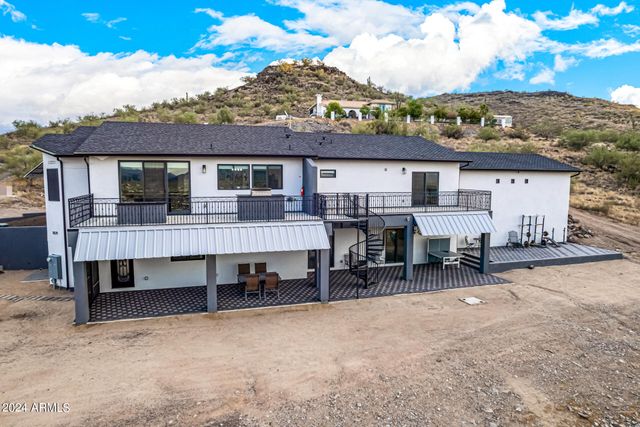 1829 W CLOUD Road, Phoenix, AZ 85086