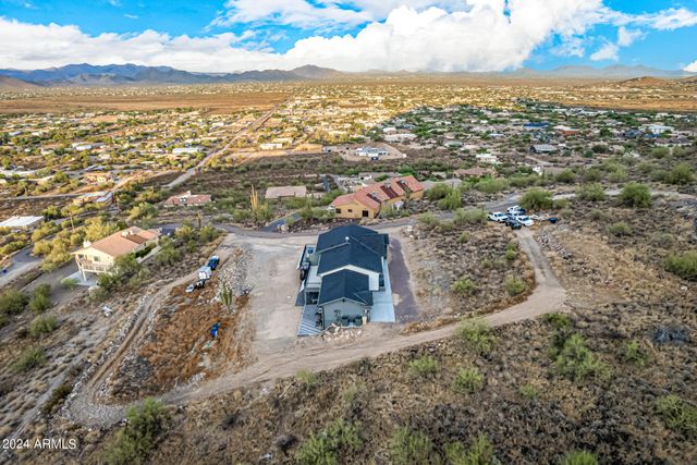 1829 W CLOUD Road, Phoenix, AZ 85086