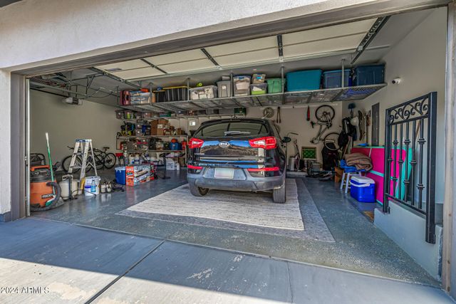 1829 W CLOUD Road, Phoenix, AZ 85086