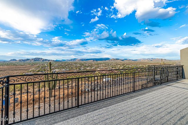 1829 W CLOUD Road, Phoenix, AZ 85086