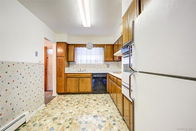32-26 76th Street, Jackson Heights, NY 11370