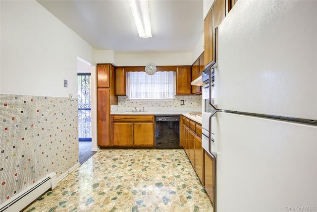 32-26 76th Street, Jackson Heights, NY 11370