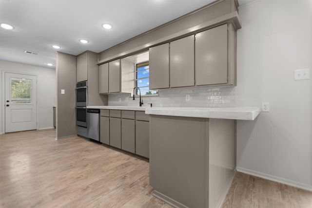 322 Lone Star Lane, Hideaway, TX 75771