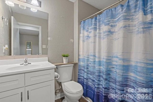 2009 Stoney Point Lane 24, Charlotte, NC 28210