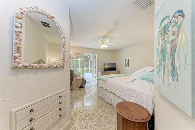 3310 MINEOLA DRIVE, Sarasota, FL 34239