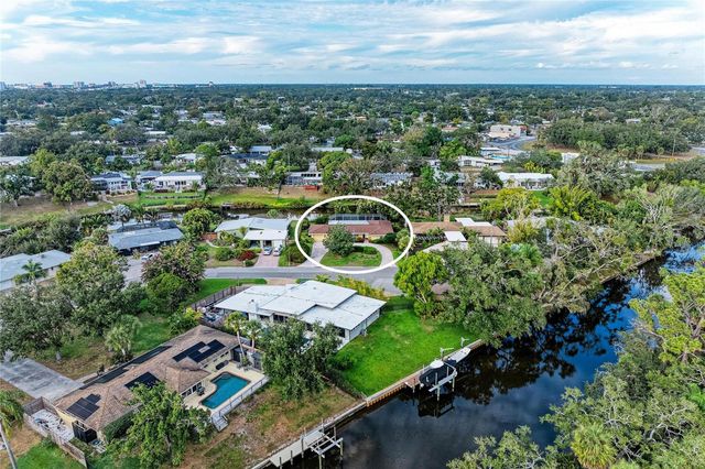 3310 MINEOLA DRIVE, Sarasota, FL 34239