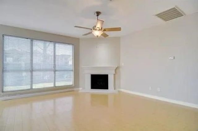 8729 Sunset Trace Drive, Fort Worth, TX 76244