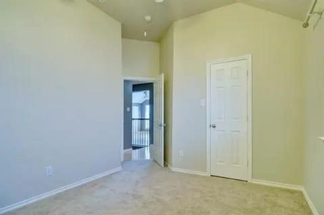 8729 Sunset Trace Drive, Fort Worth, TX 76244