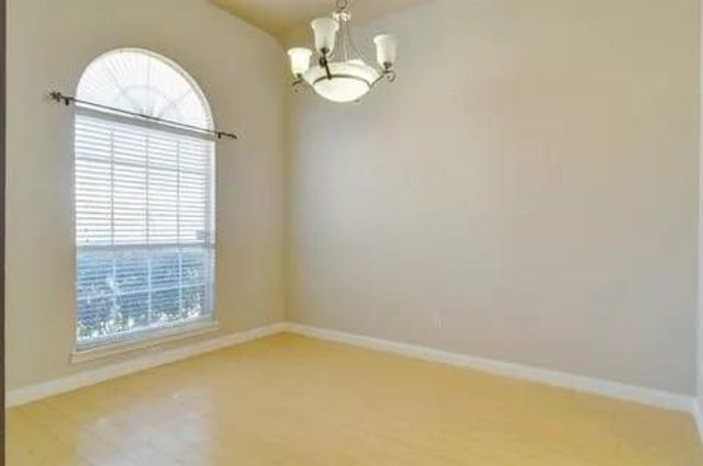 8729 Sunset Trace Drive, Fort Worth, TX 76244