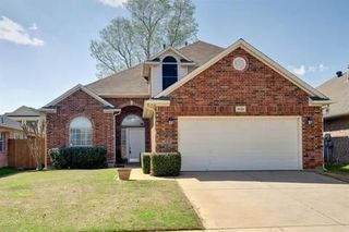 8729 Sunset Trace Drive, Fort Worth, TX 76244