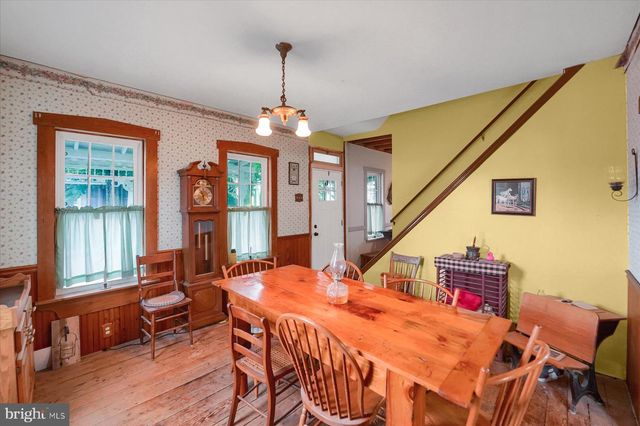 168 E MAIN ST, Rebersburg, PA 16872