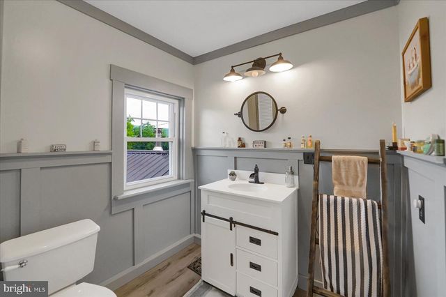 168 E MAIN ST, Rebersburg, PA 16872