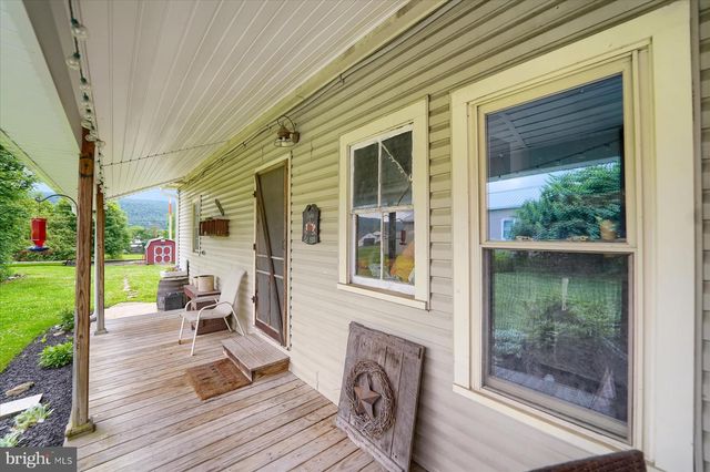 168 E MAIN ST, Rebersburg, PA 16872