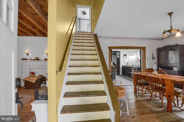 168 E MAIN ST, Rebersburg, PA 16872