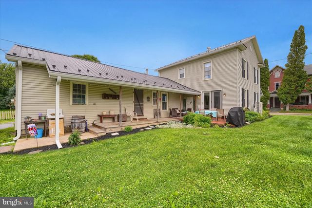 168 E MAIN ST, Rebersburg, PA 16872