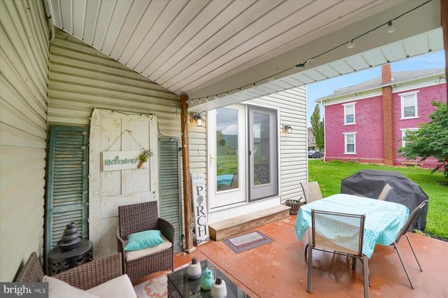 168 E MAIN ST, Rebersburg, PA 16872